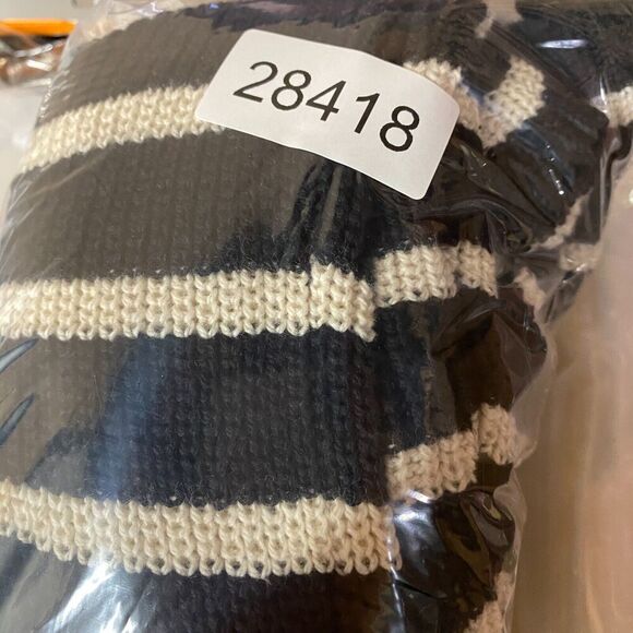 Old Navy Sweater Pullover Women S Small Black Striped Knit Long Sleeve Cotton - Picture 9 of 9